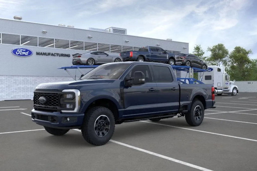 2025 Ford F-250 XLT photo 1