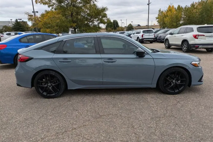 2022 Honda Civic Sport photo 1