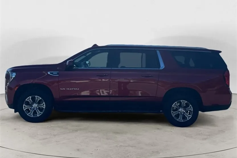 2024 Gmc Yukon XL SLE photo 1