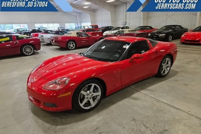 2008 Chevrolet Corvette 2LT photo 1