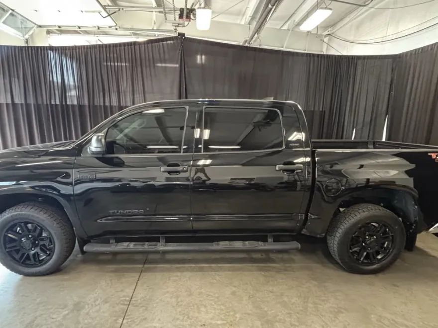 2020 Toyota Tundra SR5 Grade photo 1
