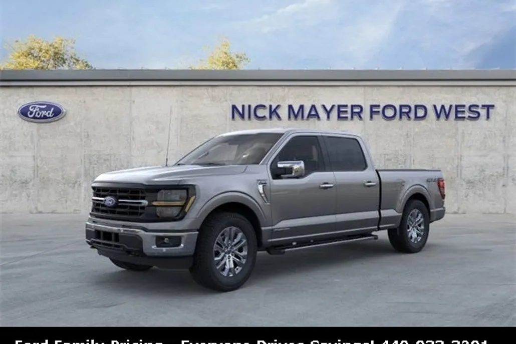 2025 Ford F-150 XLT photo 1