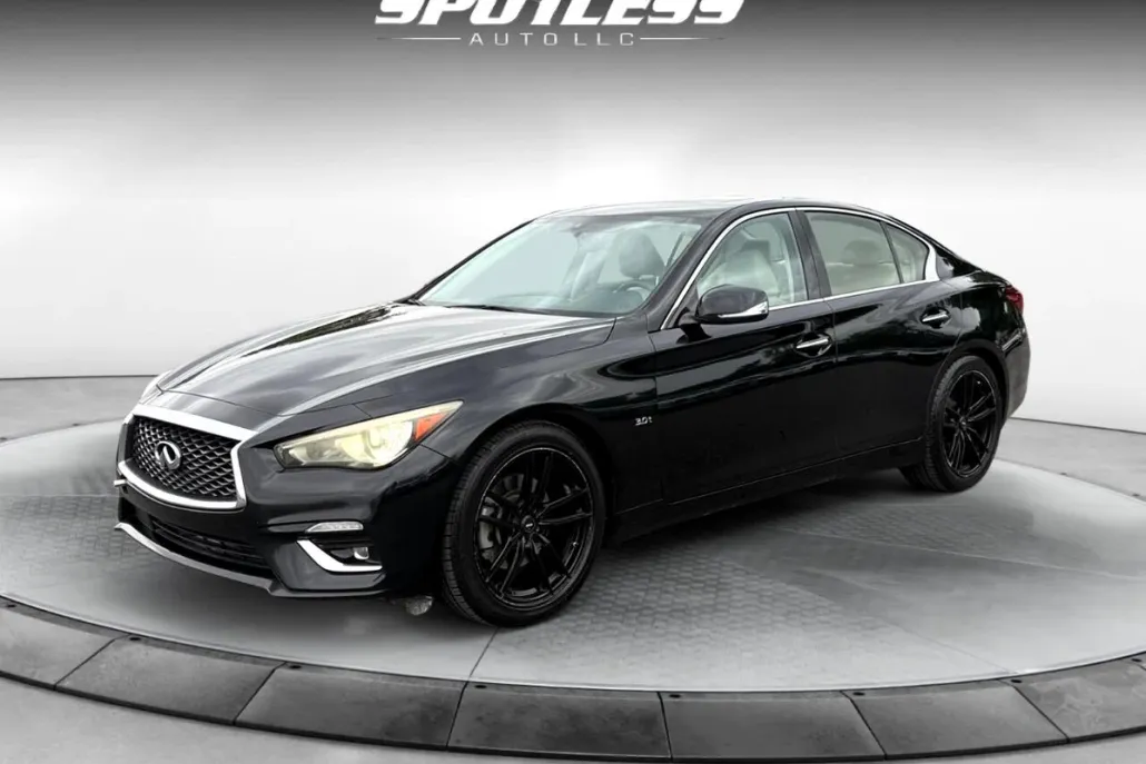 2019 Infiniti Q50 3.0t LUXE photo 1