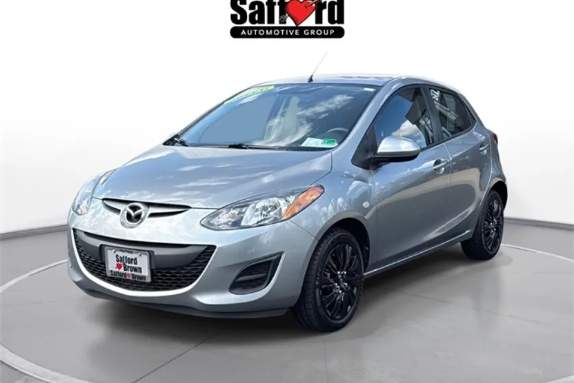 2012 Mazda Mazda2 Sport photo 1
