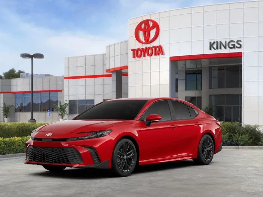2026 Toyota Camry SE photo 1