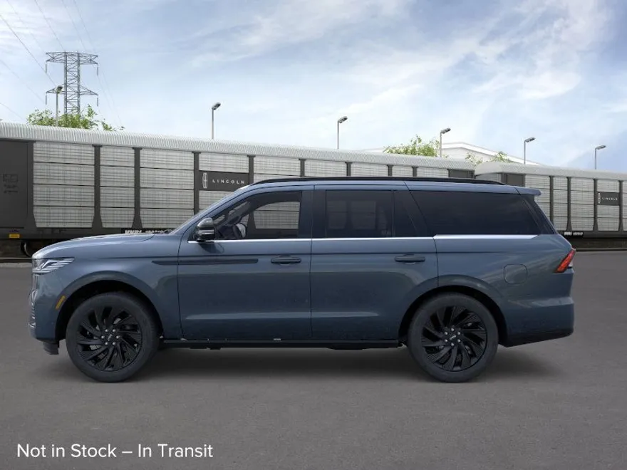 2025 Lincoln Navigator Reserve photo 1