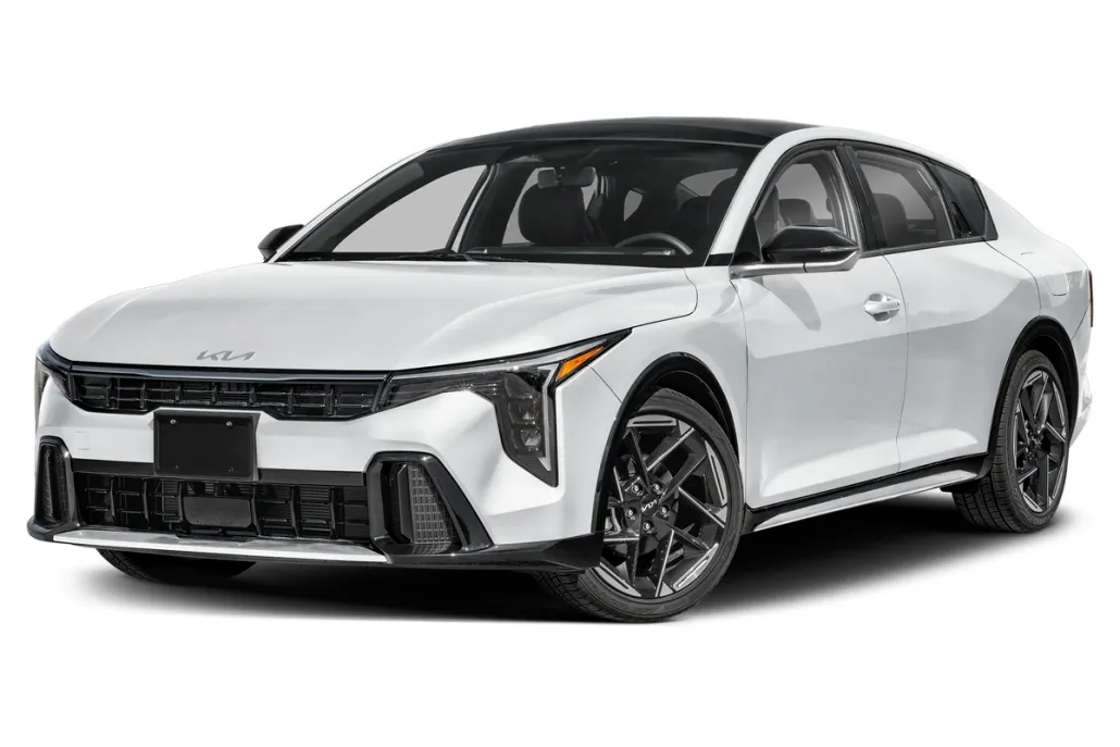 2025 Kia K4 GT-Line photo 1
