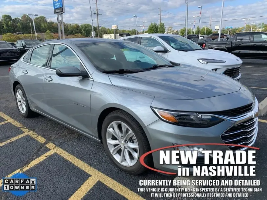 2023 Chevrolet Malibu 1LT photo 1
