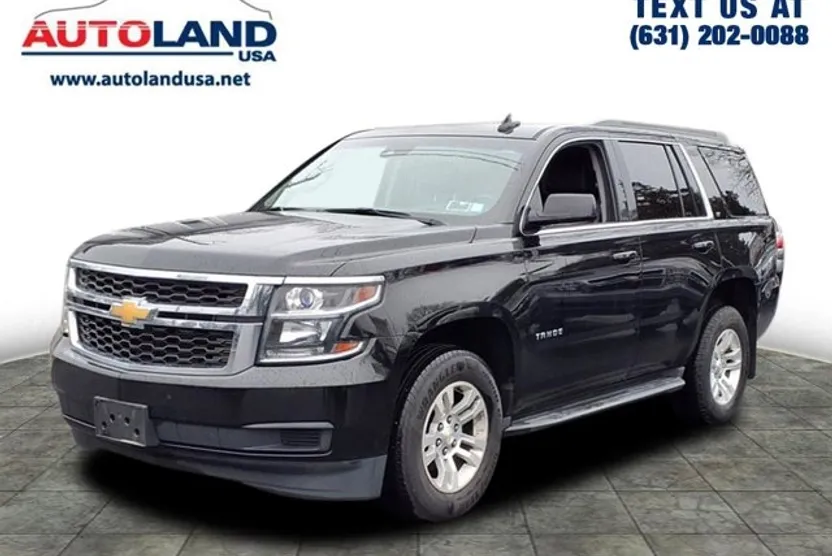 2017 Chevrolet Tahoe LS photo 1