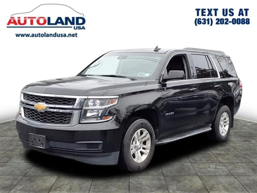 2017 Chevrolet Tahoe LS photo 1