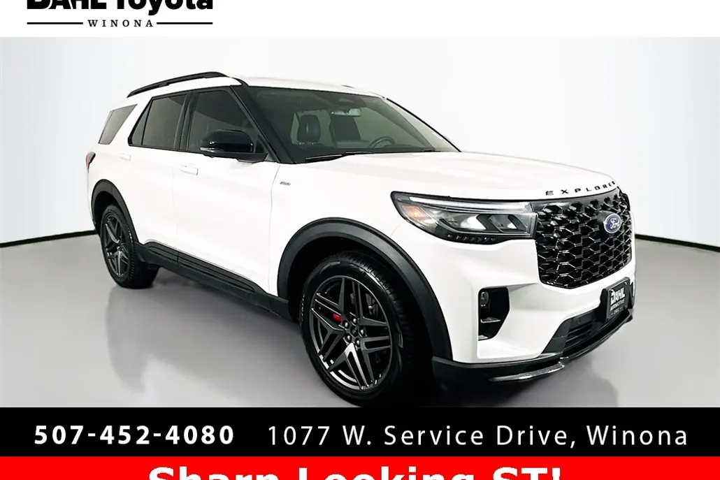 2025 Ford Explorer ST-Line photo 1