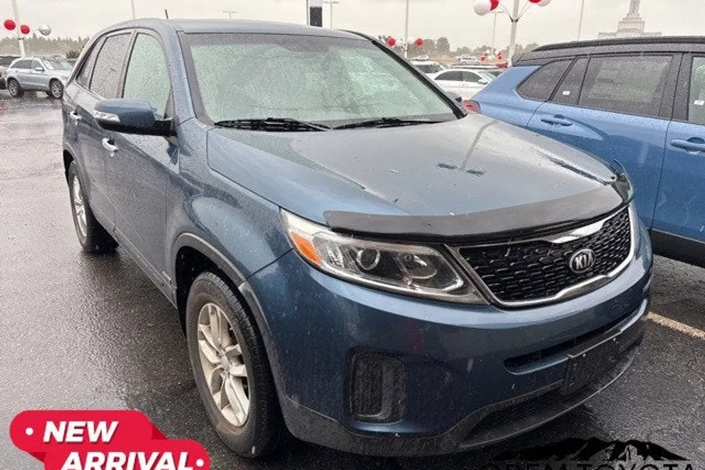 2015 Kia Sorento LX photo 1