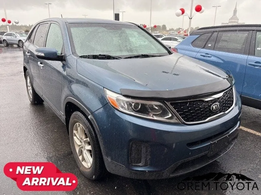 2015 Kia Sorento LX photo 1