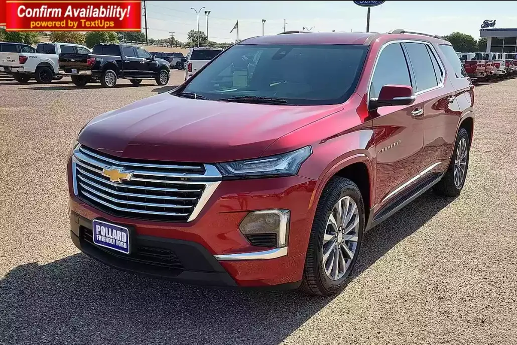 2023 Chevrolet Traverse Premier photo 1
