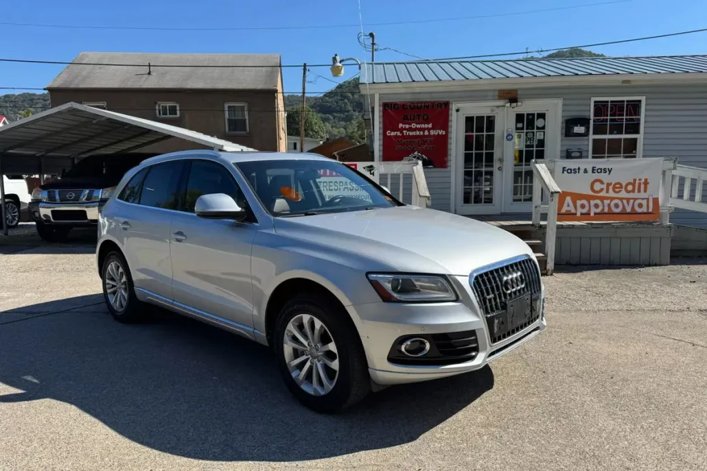 2013 Audi Q5 2.0T Premium Plus photo 1
