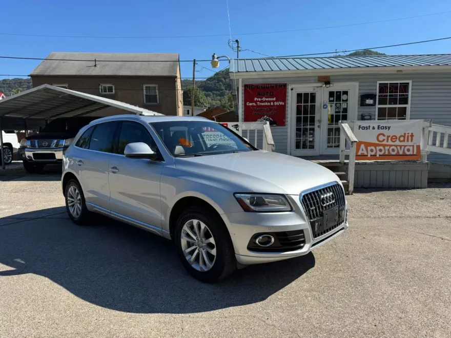2013 Audi Q5 2.0T Premium Plus photo 1