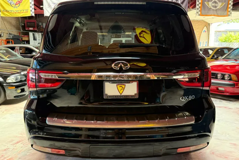 2019 Infiniti QX80 Limited photo 1