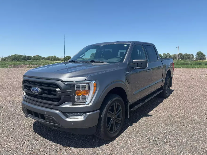 2022 Ford F-150 XL photo 1