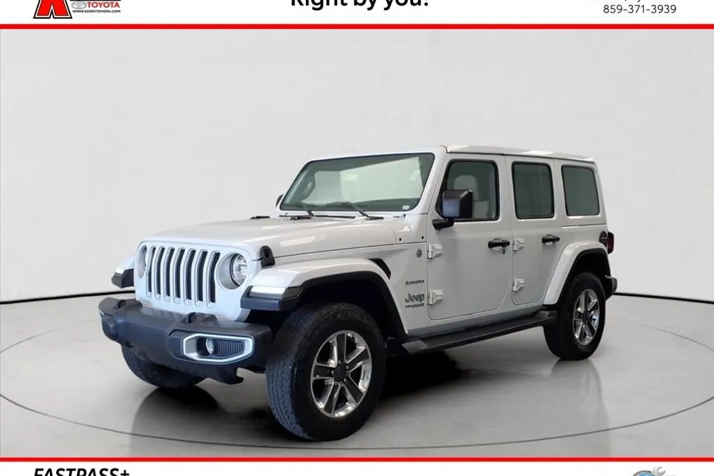 2020 Jeep Wrangler Unlimited Sahara photo 1