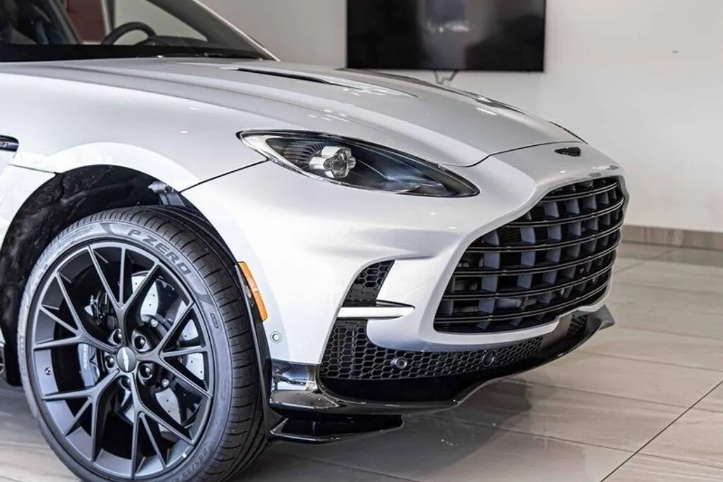 2026 Aston Martin DBX DBX707 photo 1