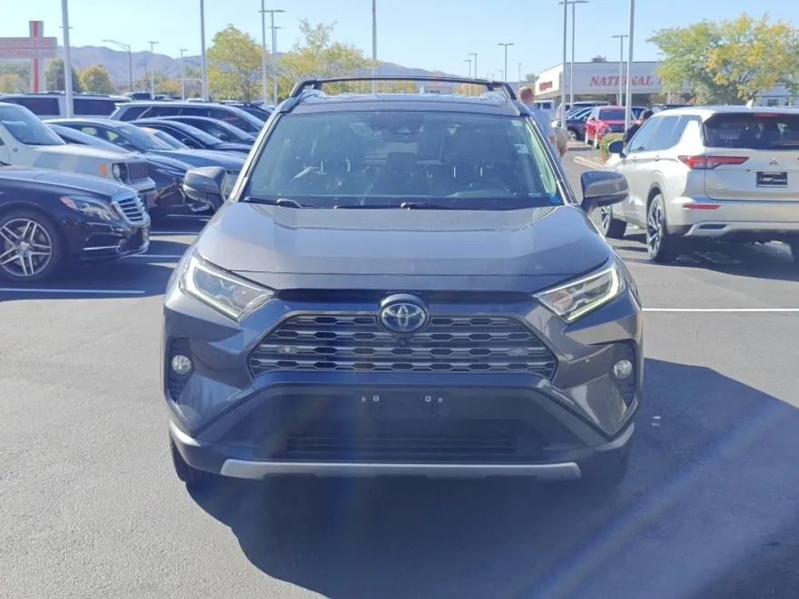 2020 Toyota RAV4 Hybrid Limited photo 1