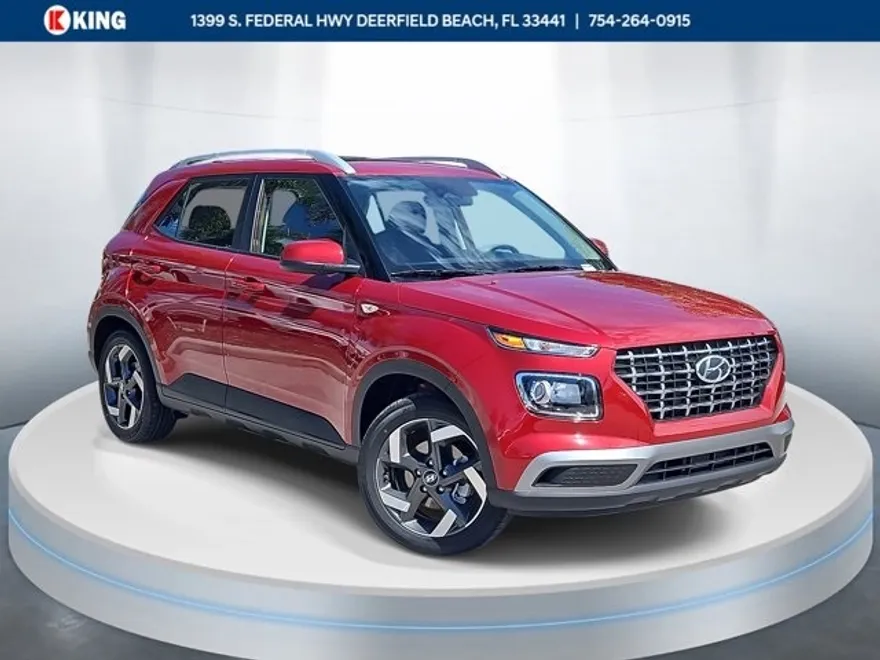 2025 Hyundai Venue SEL photo 1