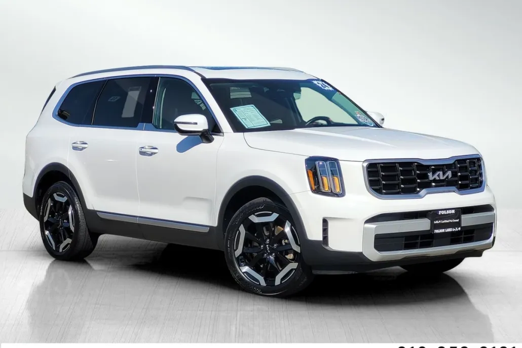 2024 Kia Telluride S photo 1