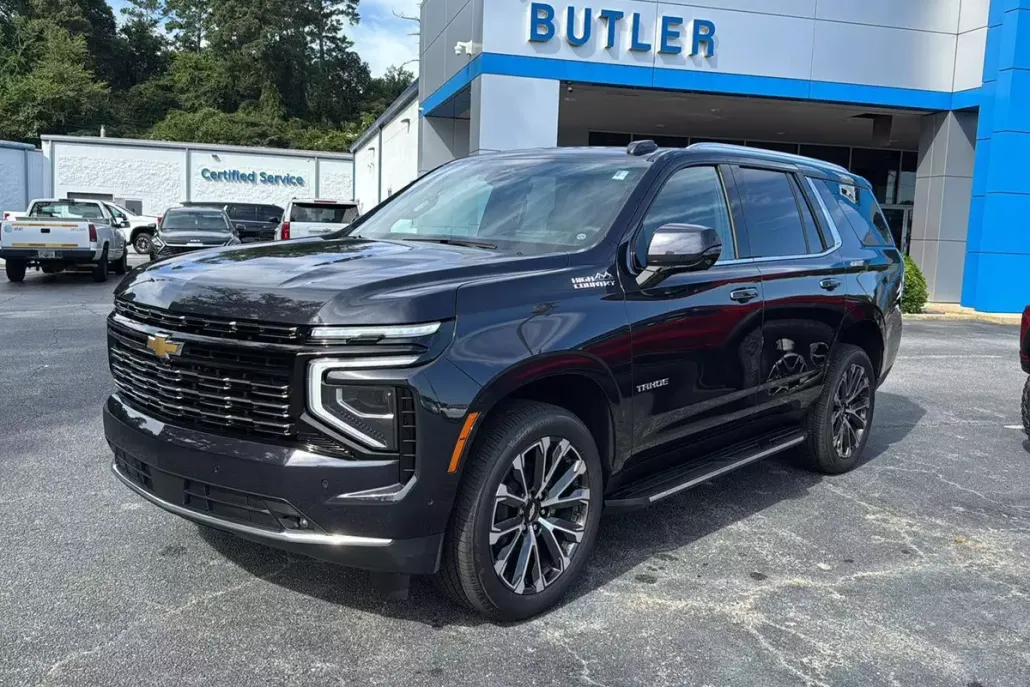 2025 Chevrolet Tahoe High Country photo 1