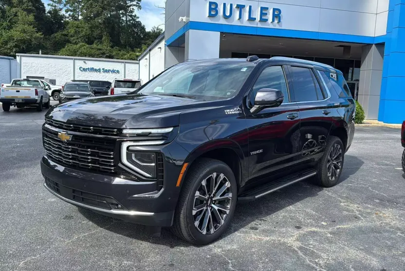 2025 Chevrolet Tahoe High Country photo 1
