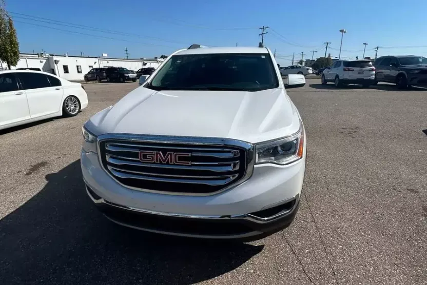 2019 Gmc Acadia SLT photo 1
