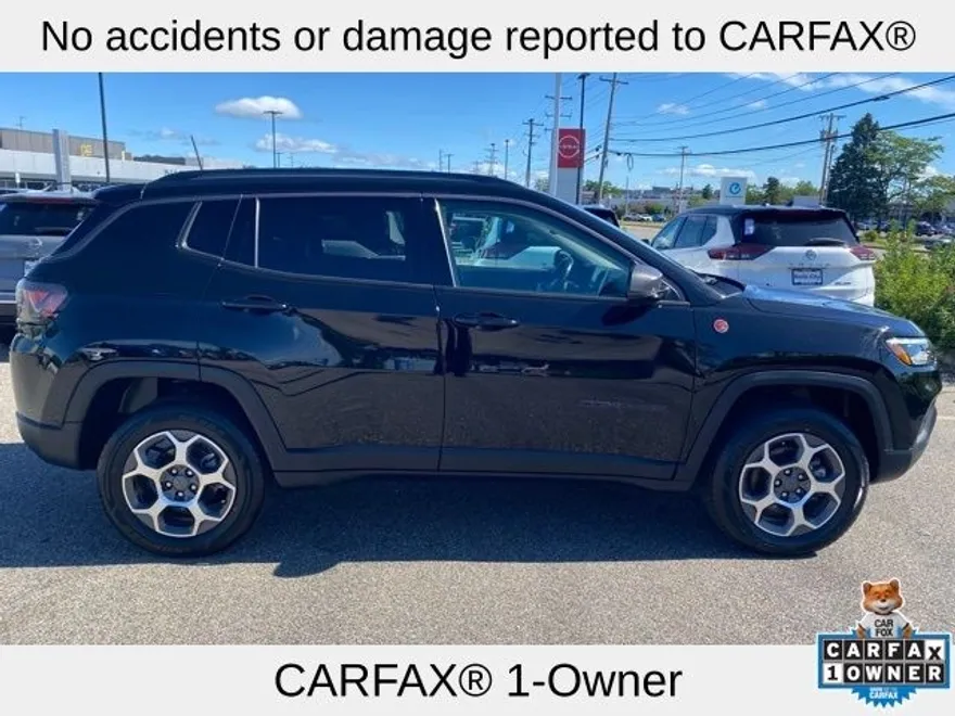 2022 Jeep Compass Trailhawk photo 1