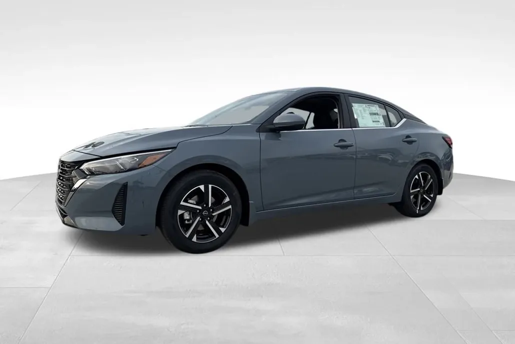 2025 Nissan Sentra SV photo 1