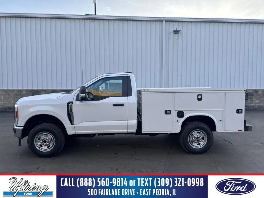 2025 Ford F-250 XL photo 1