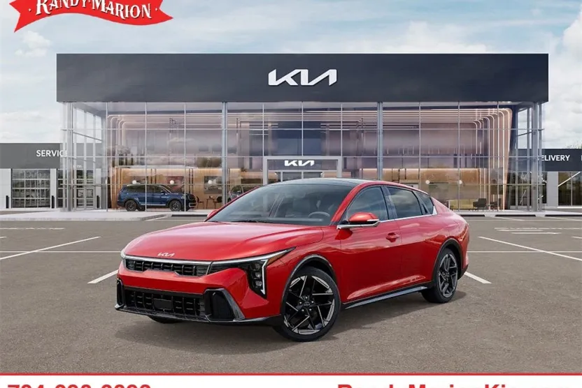 2025 Kia K4 GT-Line photo 1