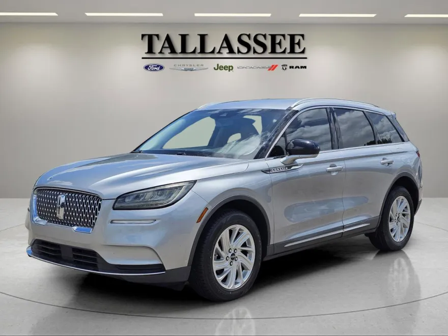 2021 Lincoln Corsair Standard photo 1