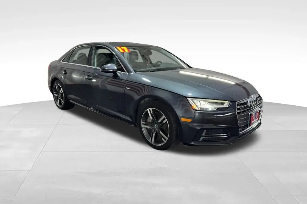 2017 Audi A4 2.0T Premium Plus Quattro photo 1