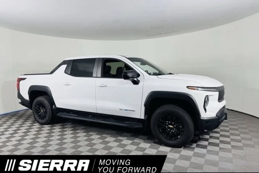 2024 Chevrolet Silverado EV Work Truck photo 1