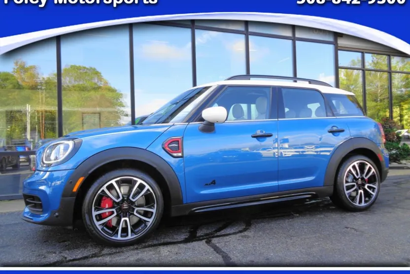 2024 Mini Countryman John Cooper Works ALL4 Iconic photo 1