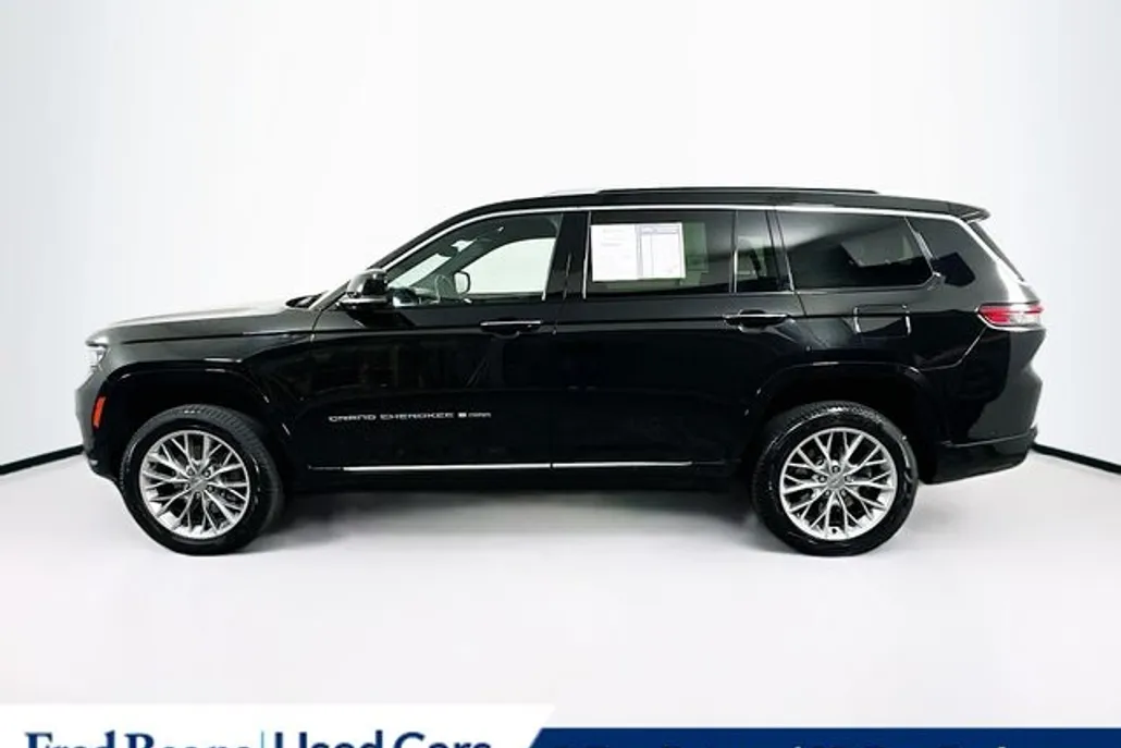 2023 Jeep Grand Cherokee L Summit photo 1
