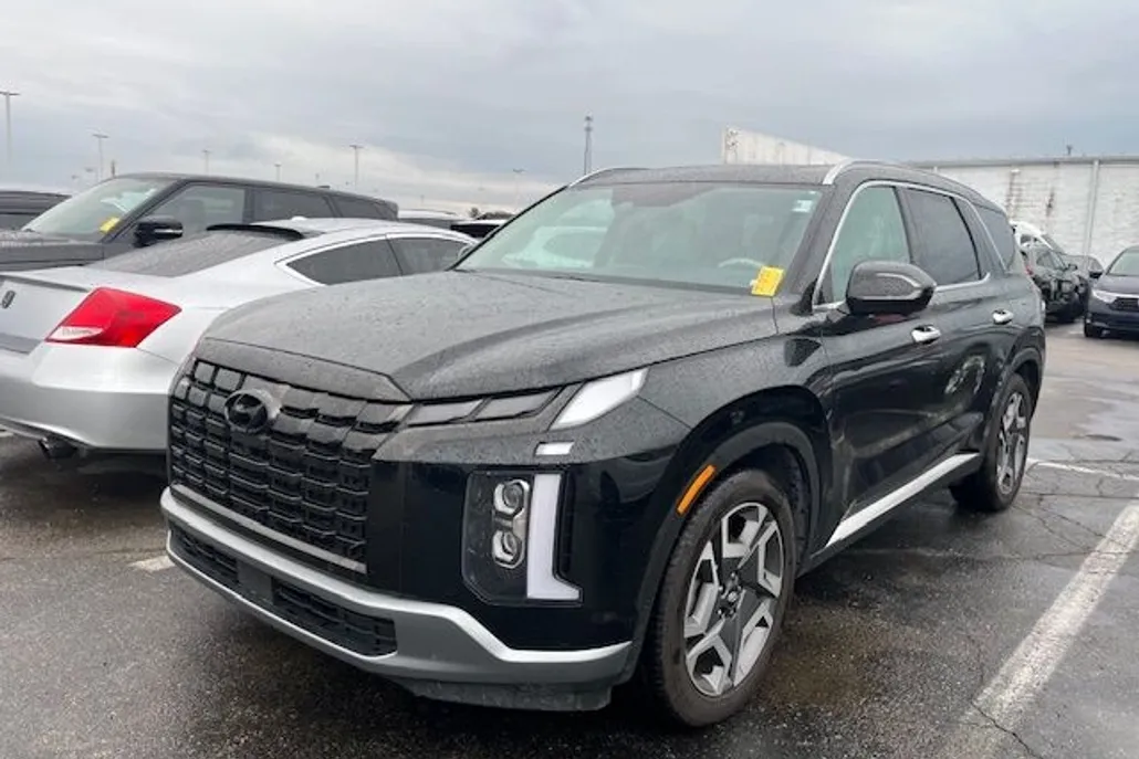 2024 Hyundai Palisade Limited photo 1