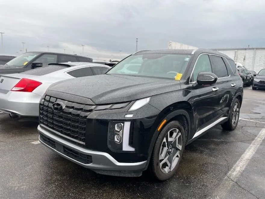 2024 Hyundai Palisade Limited photo 1