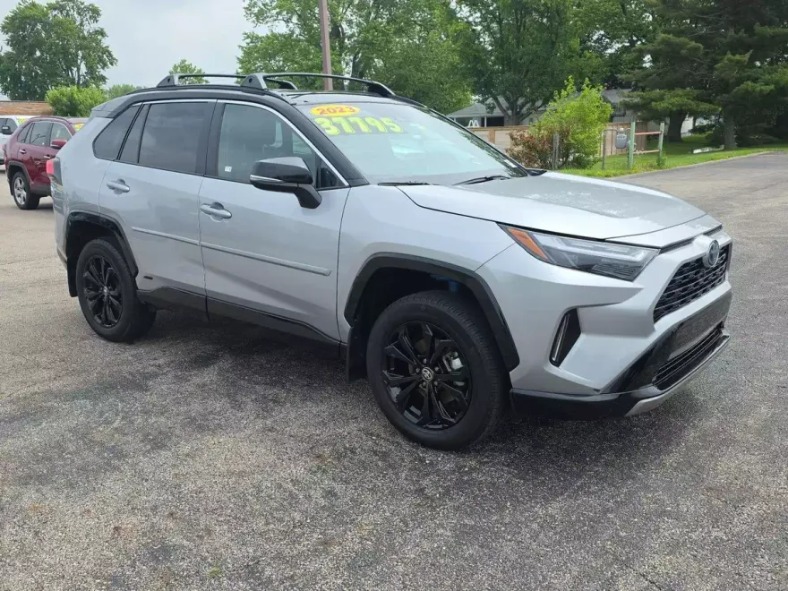 2023 Toyota RAV4 Hybrid XSE photo 1