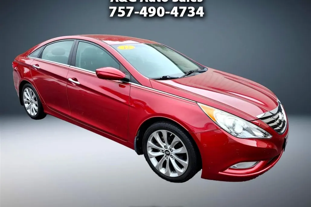 2012 Hyundai Sonata SE photo 1