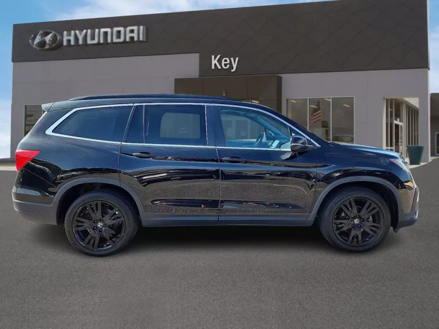 2022 Honda Pilot Special Edition photo 1