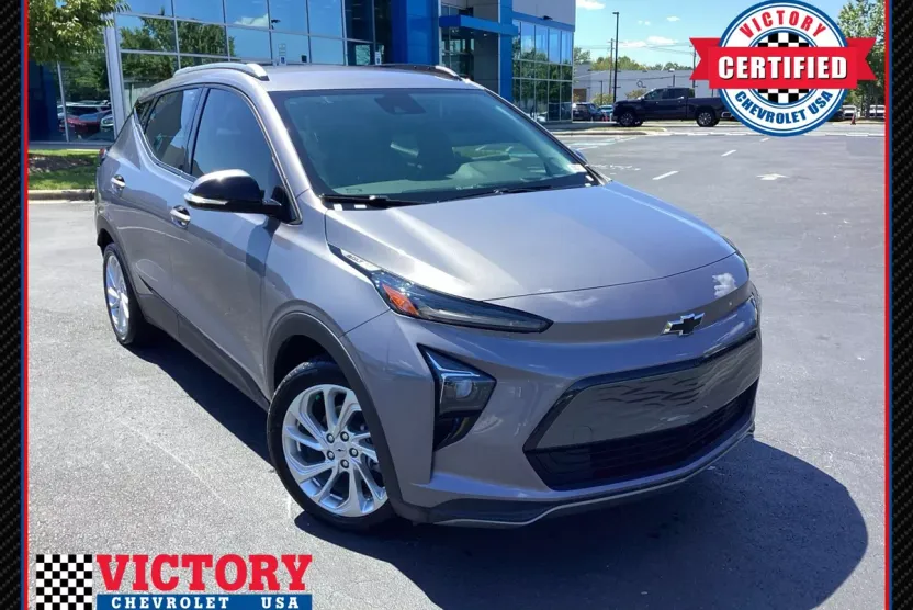 2023 Chevrolet Bolt EUV photo 1