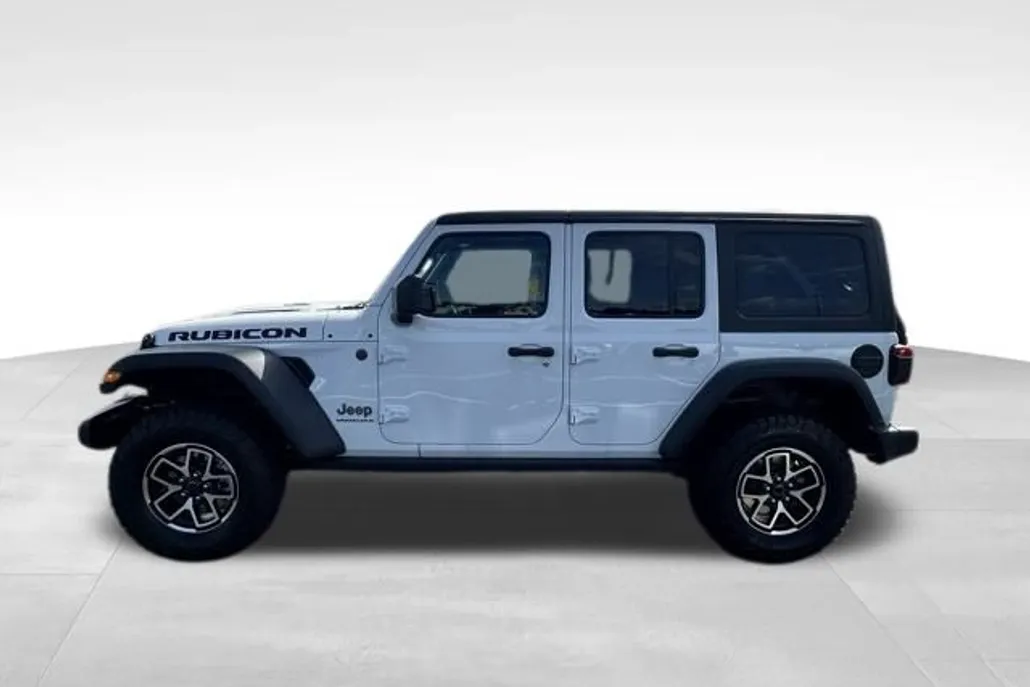 2025 Jeep Wrangler Rubicon photo 1