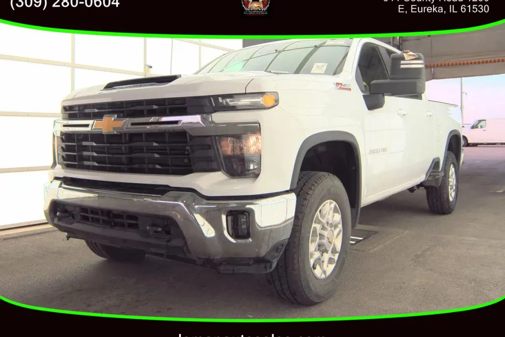 2024 Chevrolet Silverado 2500HD LT photo 1