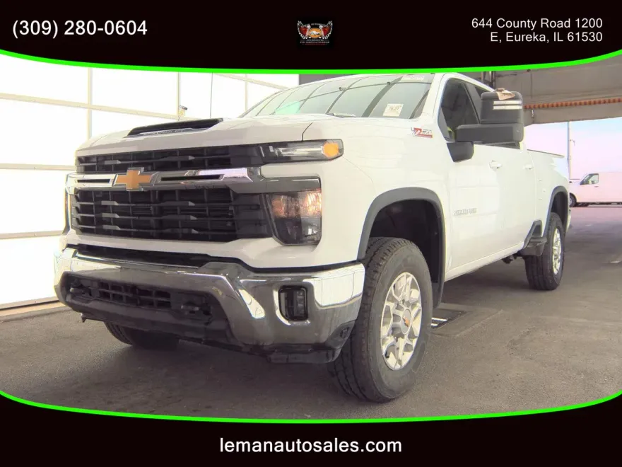 2024 Chevrolet Silverado 2500HD LT photo 1