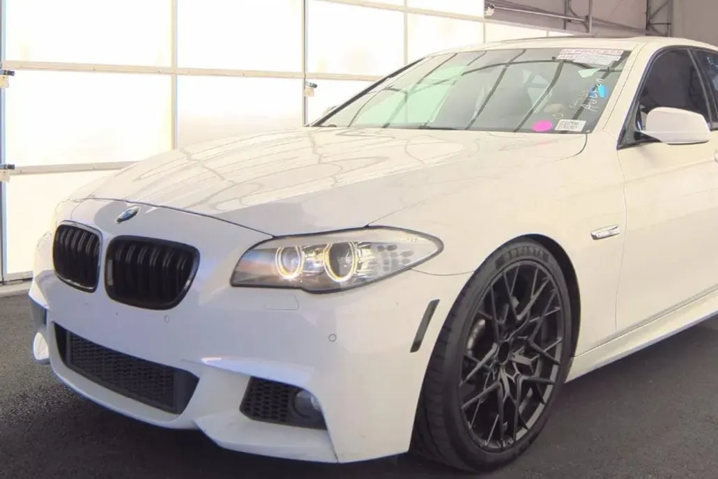 2012 Bmw 535i 5-Series photo 1