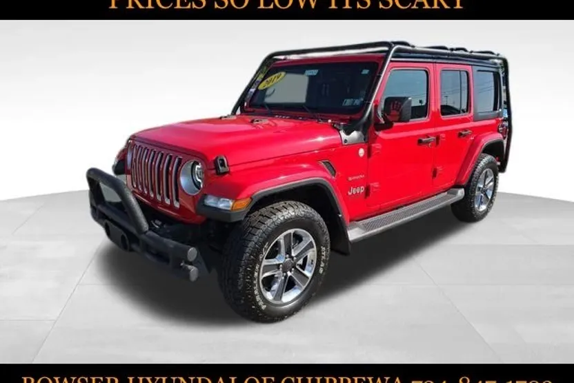 2019 Jeep Wrangler Unlimited Sahara photo 1